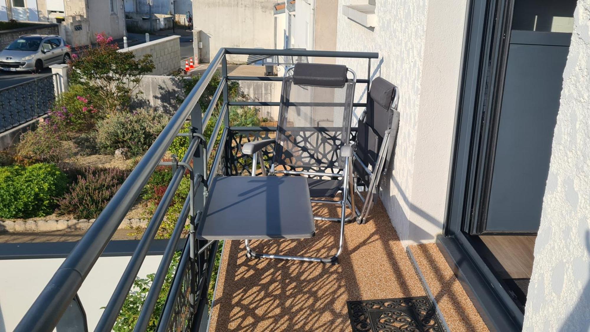 Le Fetilly Avec Parking Privatif Et Climatisation La Rochelle  Exterior foto